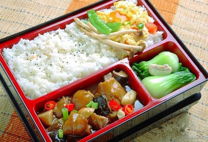 廈門(mén)公司快餐盒飯訂餐|廈門(mén)專(zhuān)門(mén)為企業(yè)送餐公司(圖2)